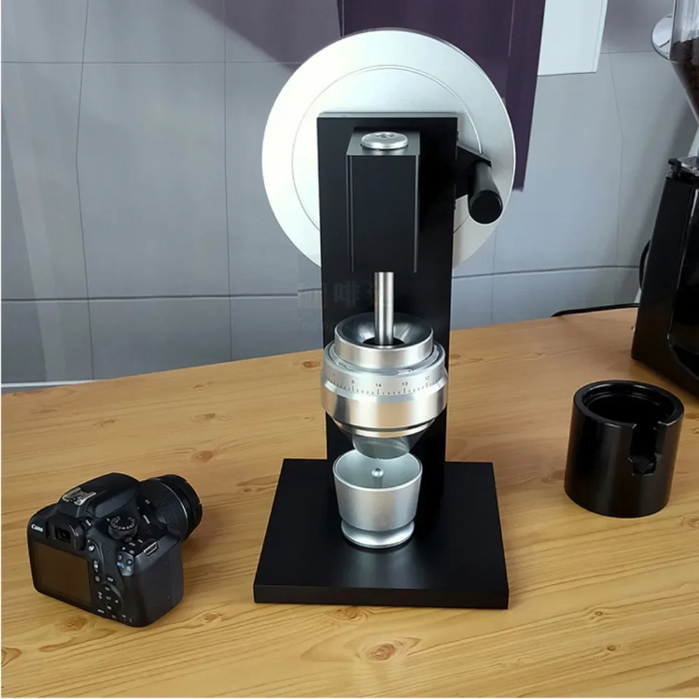 Coffee Grinder Conical Burr 83Mm - Ręczny młynek do kawy 83 mm