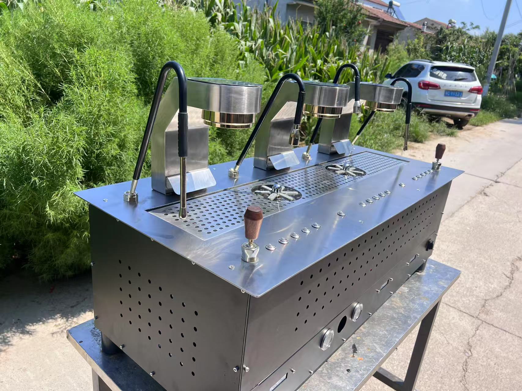 Profesjonalny ekspres do kawy  – Commercial Coffee Machine 3 Group recenzja i cena